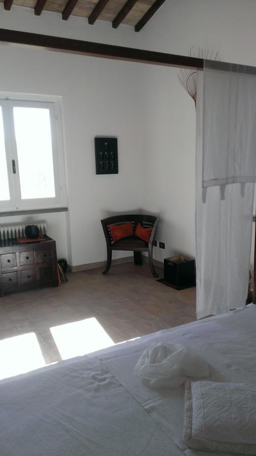Hôtel La Montagnola Retreat à Gradoli Extérieur photo
